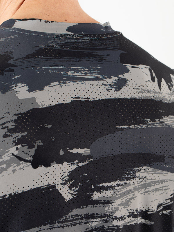 NORBERT | Black 4
