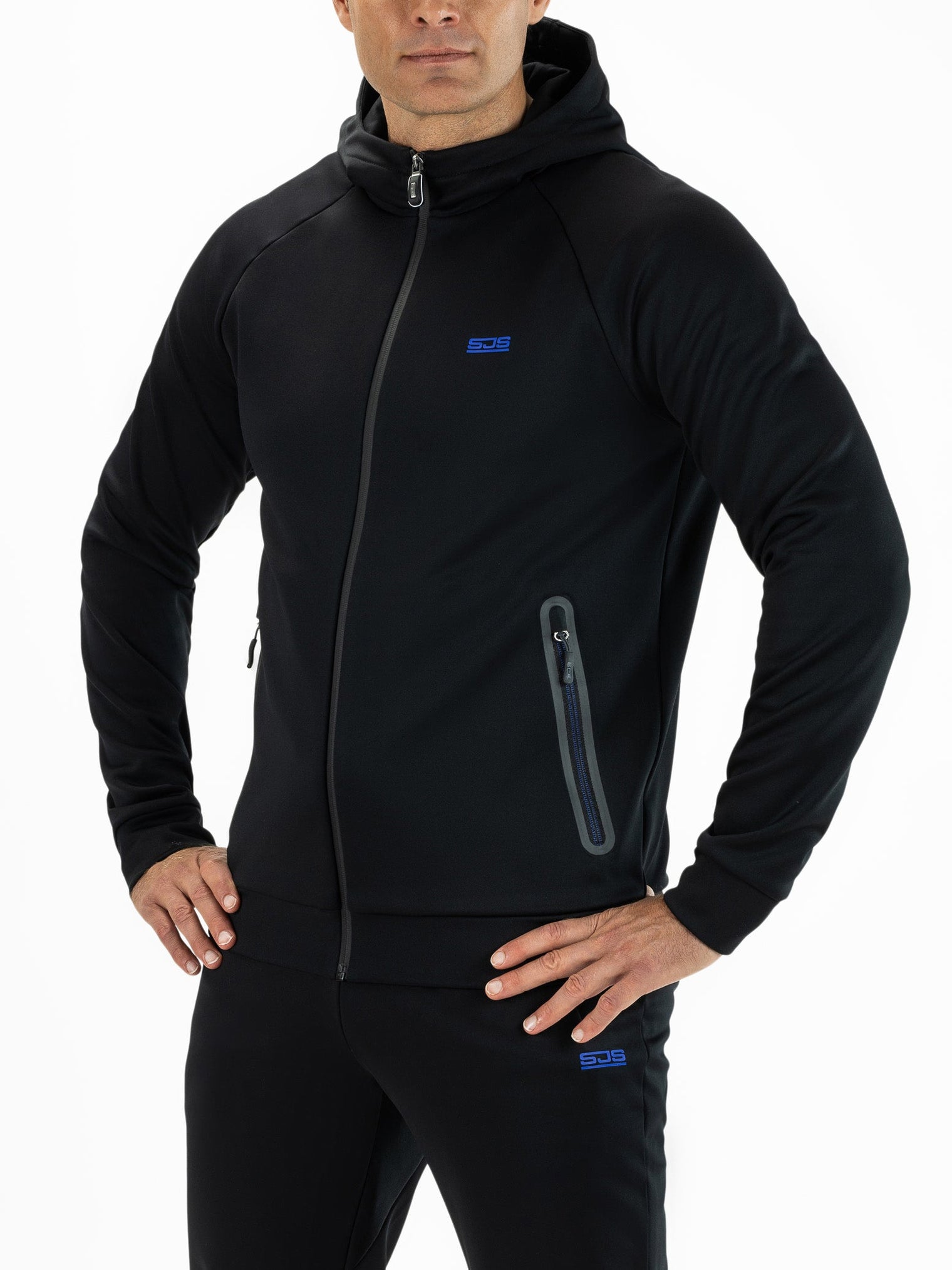 MAGNA Black