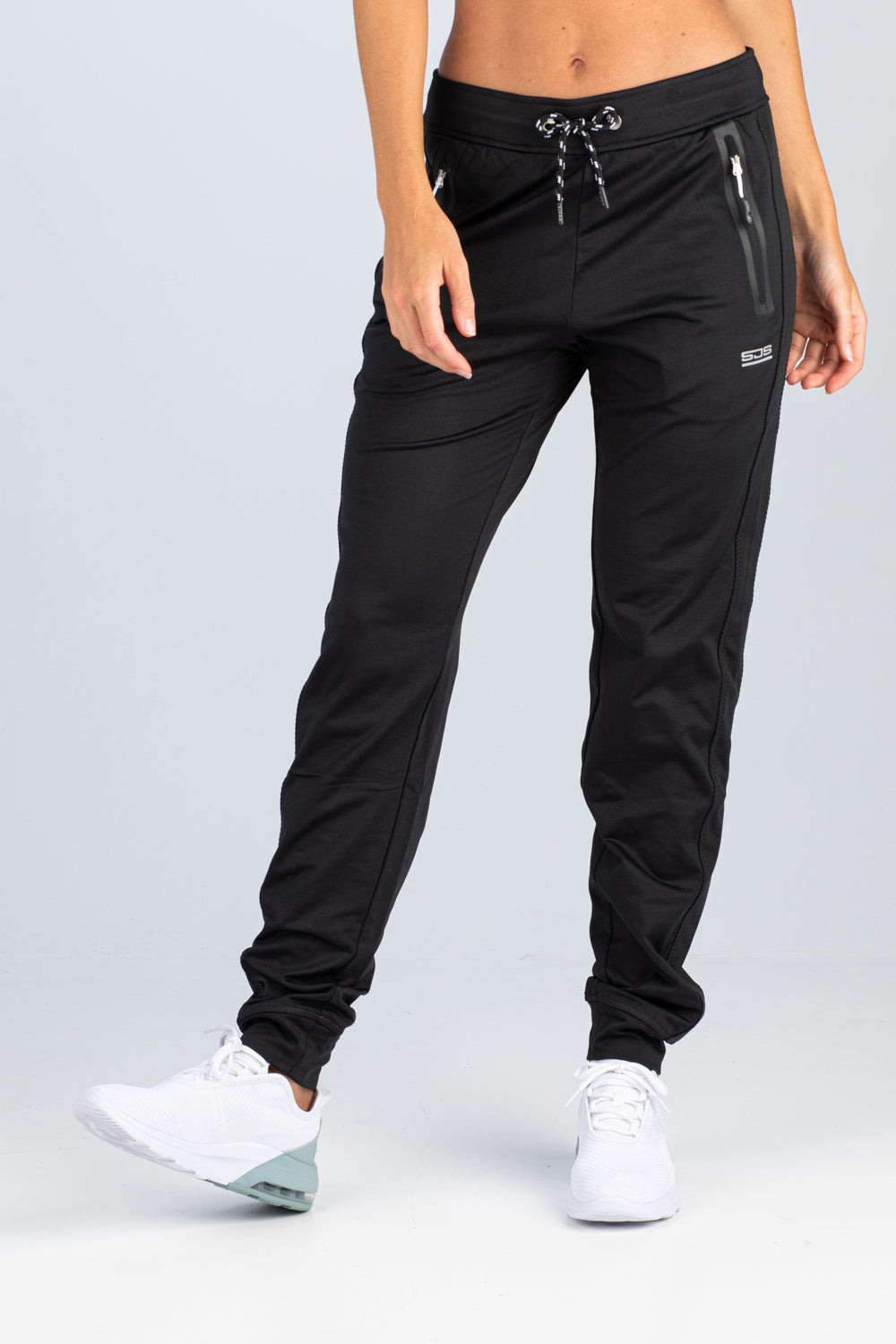 PLYNN Black