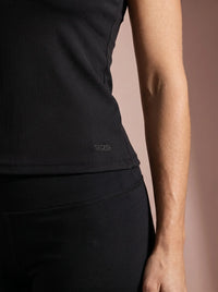 YILDRIN Black